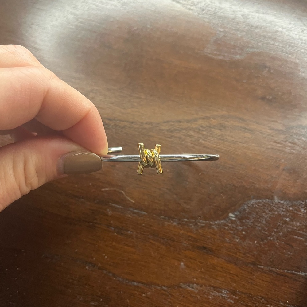 Silver and gold barbwire bracelet